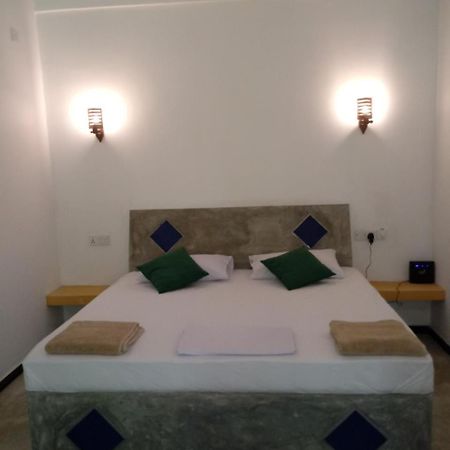 Unawatuna Backpacker Lodge Extérieur photo