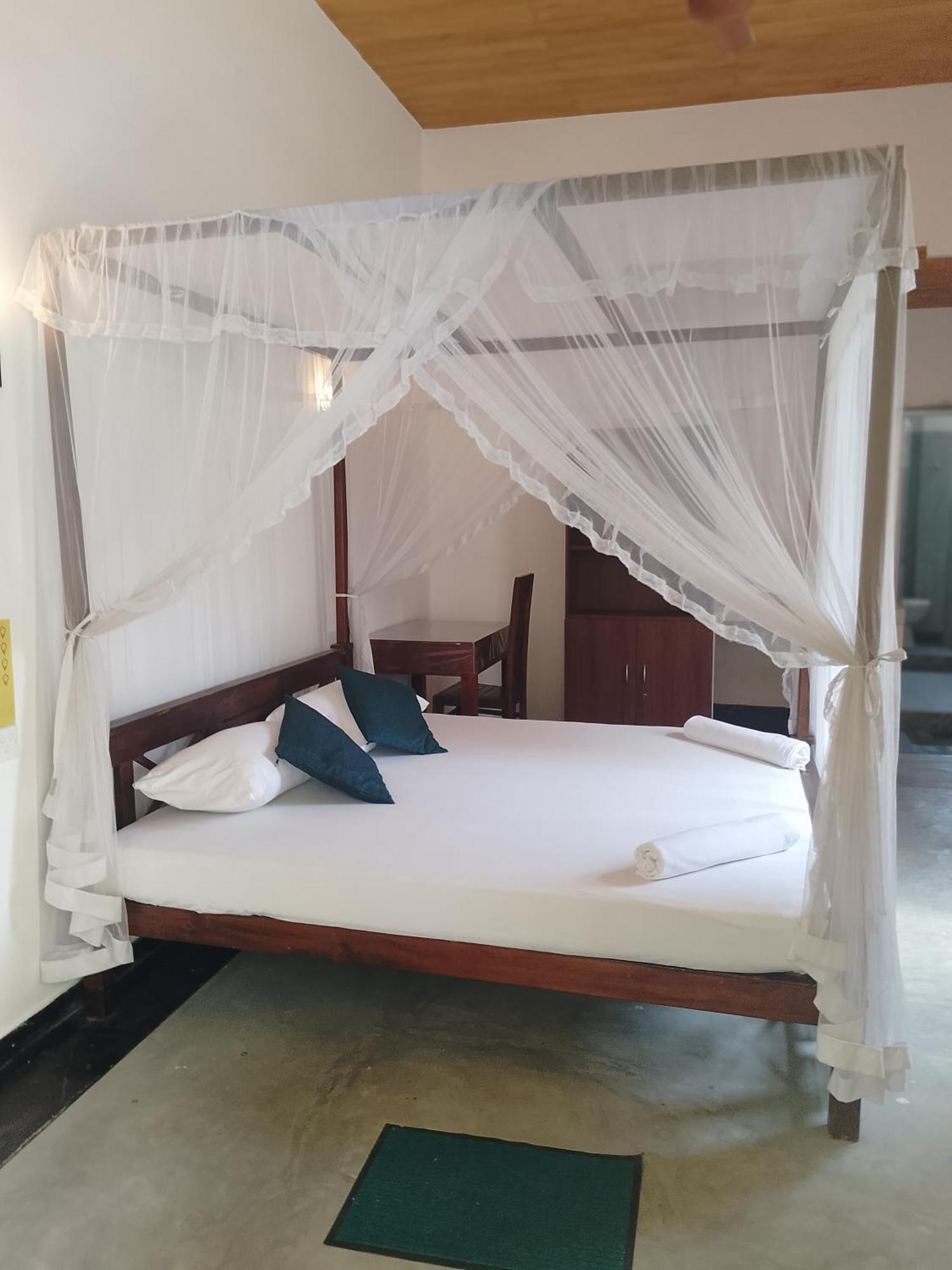 Unawatuna Backpacker Lodge Extérieur photo