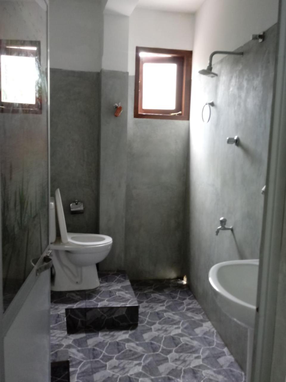 Unawatuna Backpacker Lodge Extérieur photo
