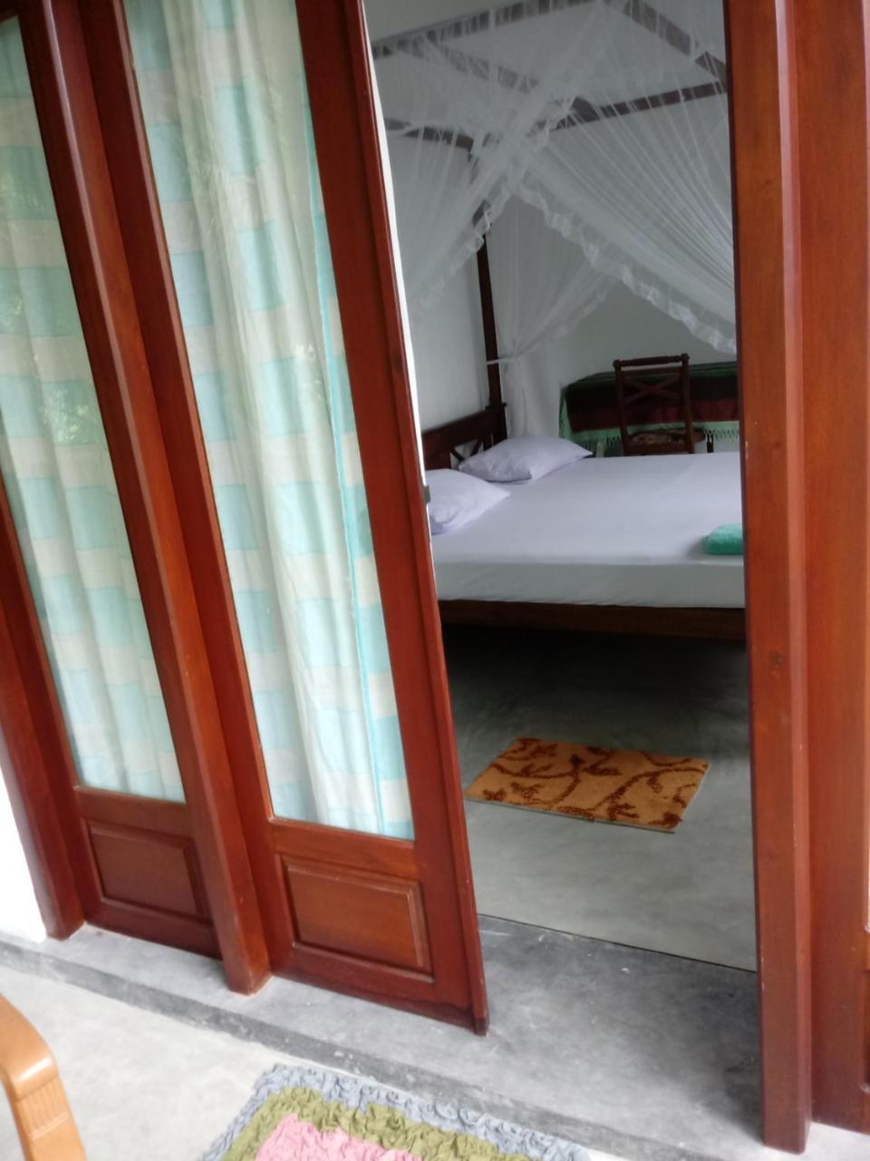 Unawatuna Backpacker Lodge Extérieur photo